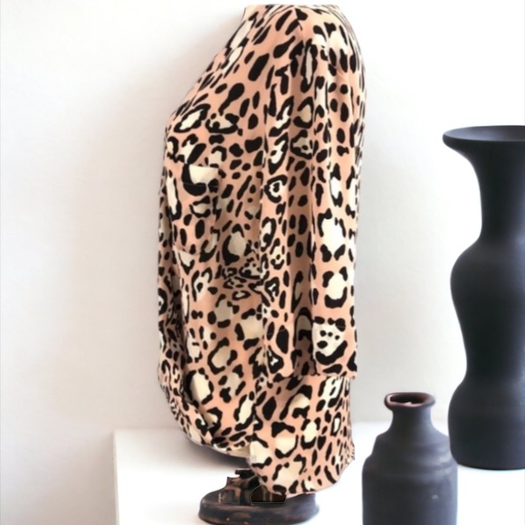Topshop Animal Print Faux Wrap Top - Picture 8 of 13